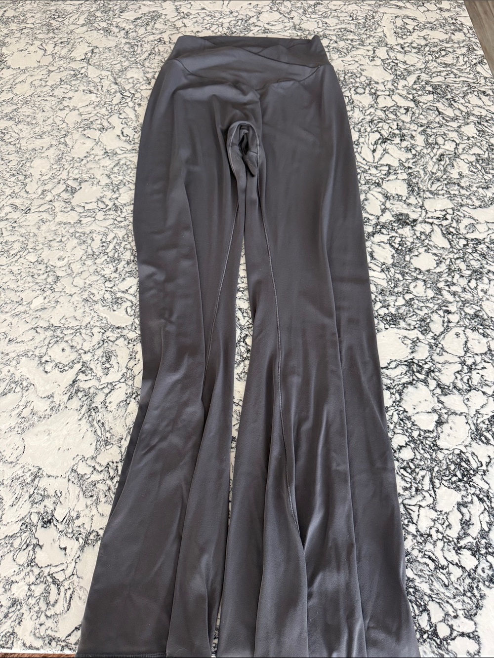 Women's High-Waist Satin Flare Leggings - Gray